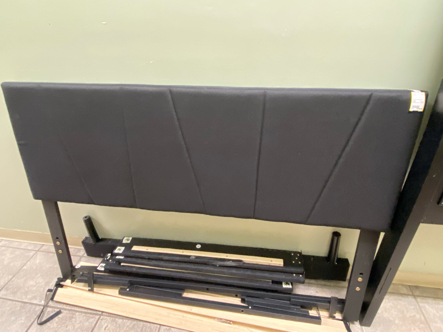 Bed/Frame