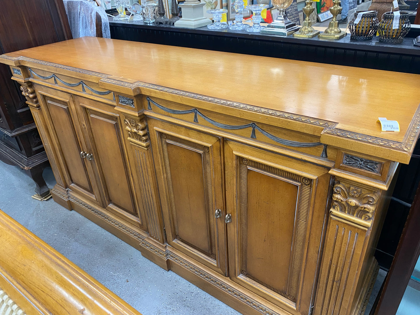 Buffet/Side Board