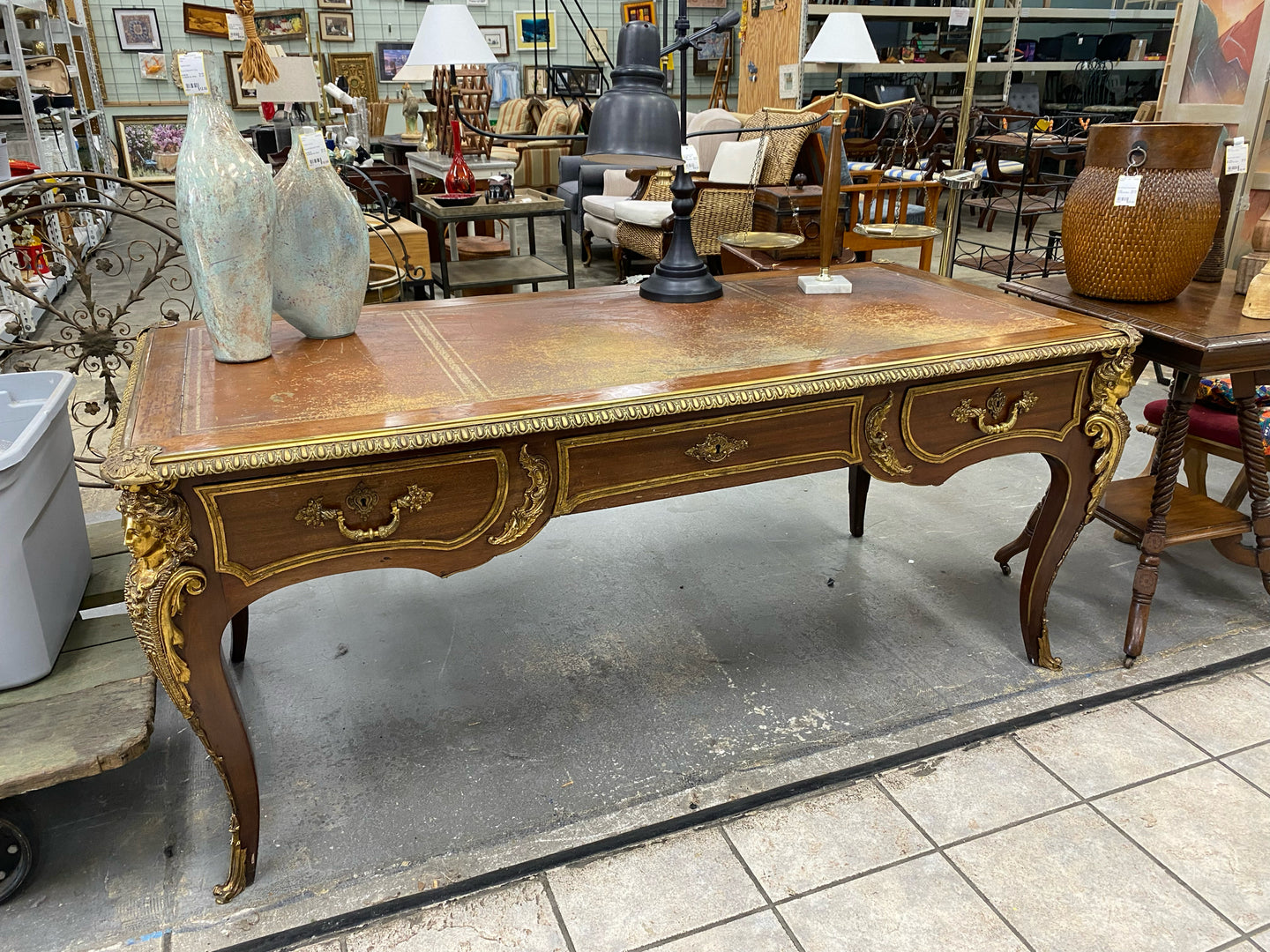 Desk