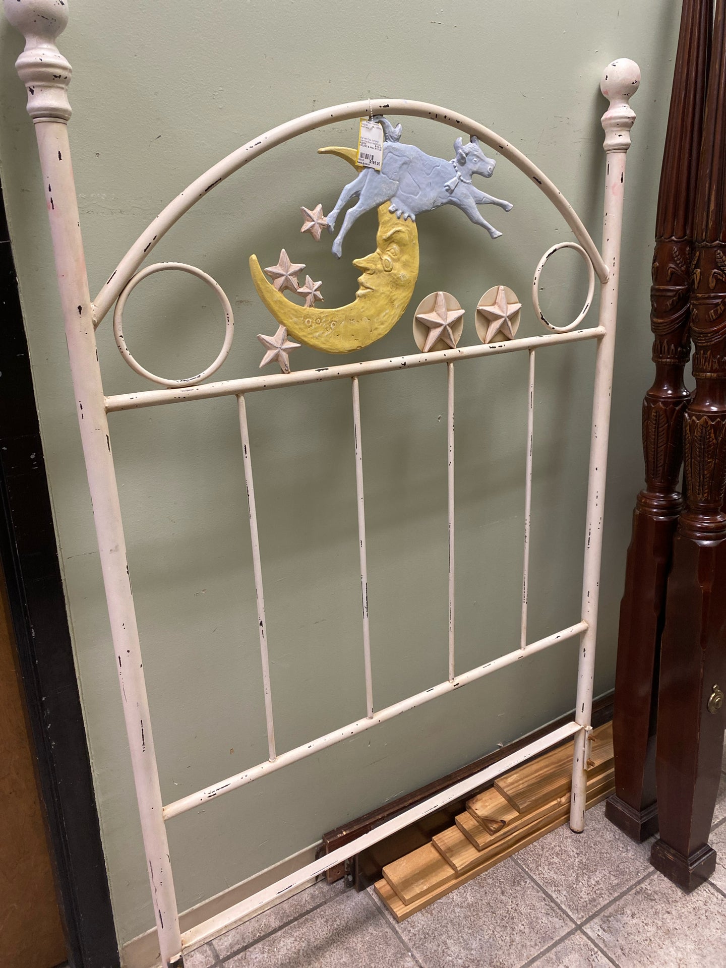 Bed/Frame