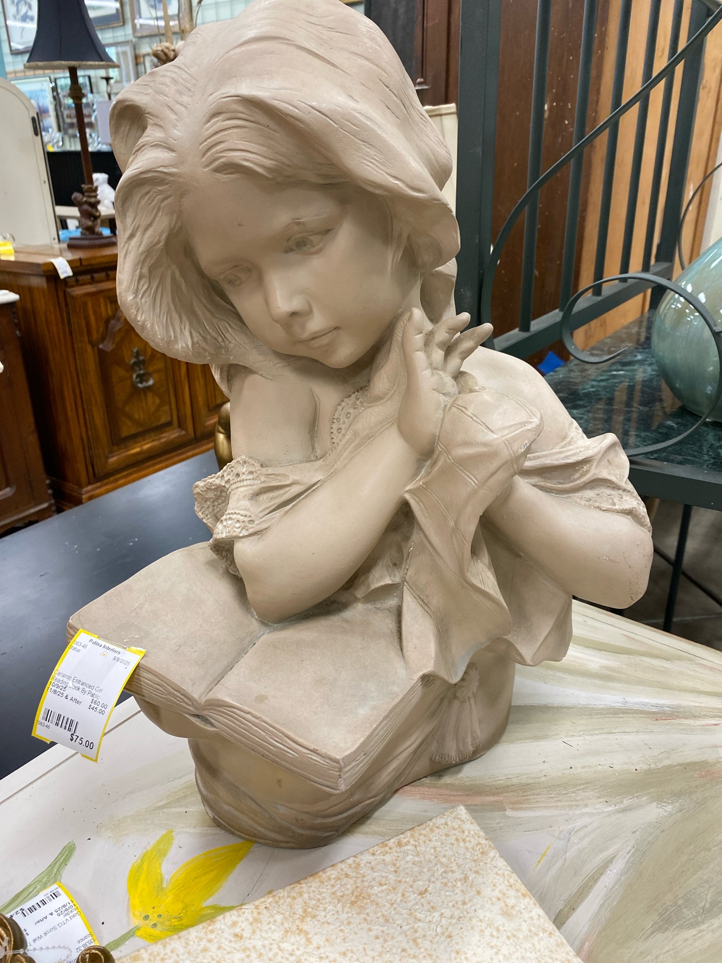 Statue