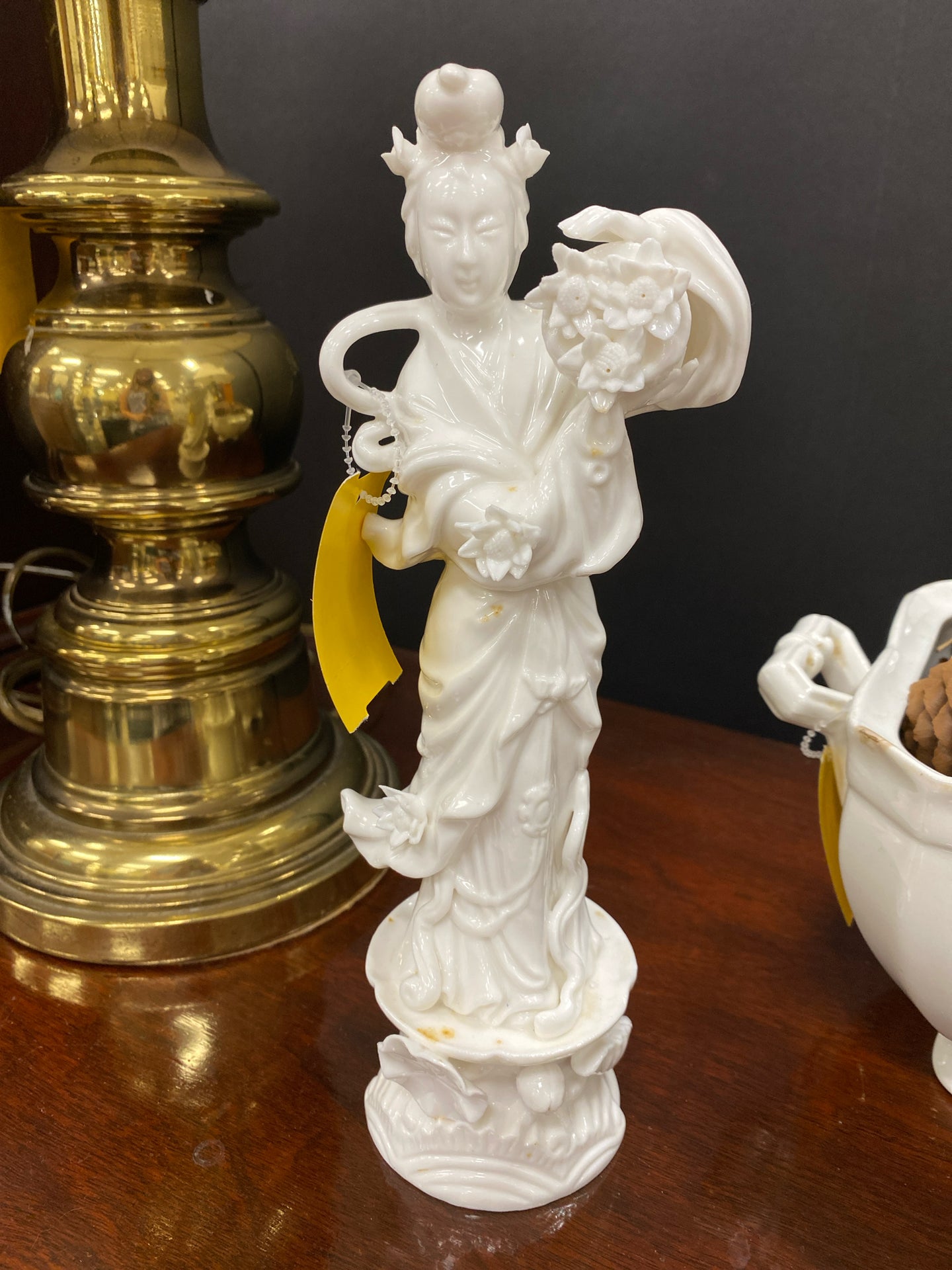 Figurines
