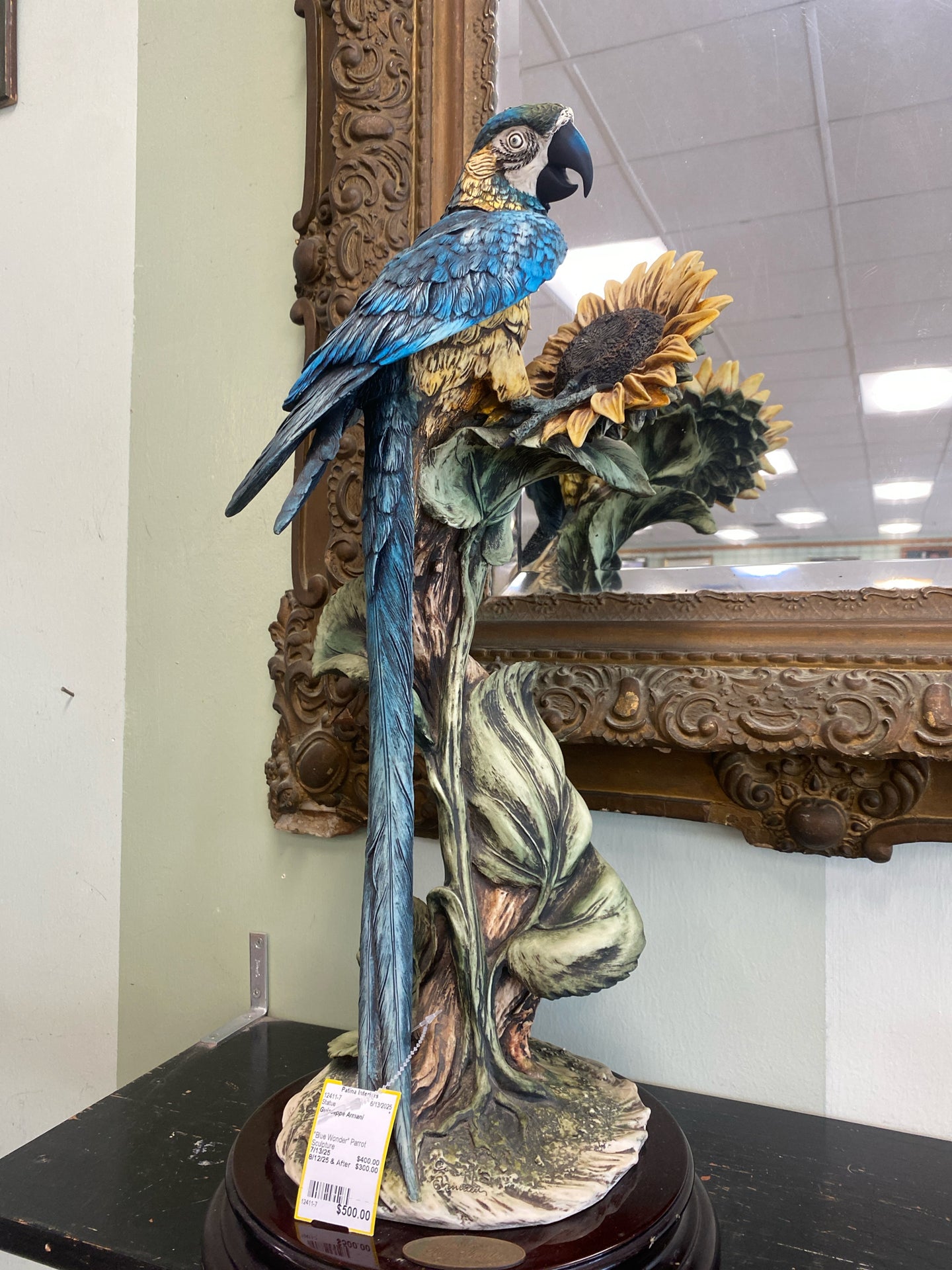 Guisseppe Armani Statue