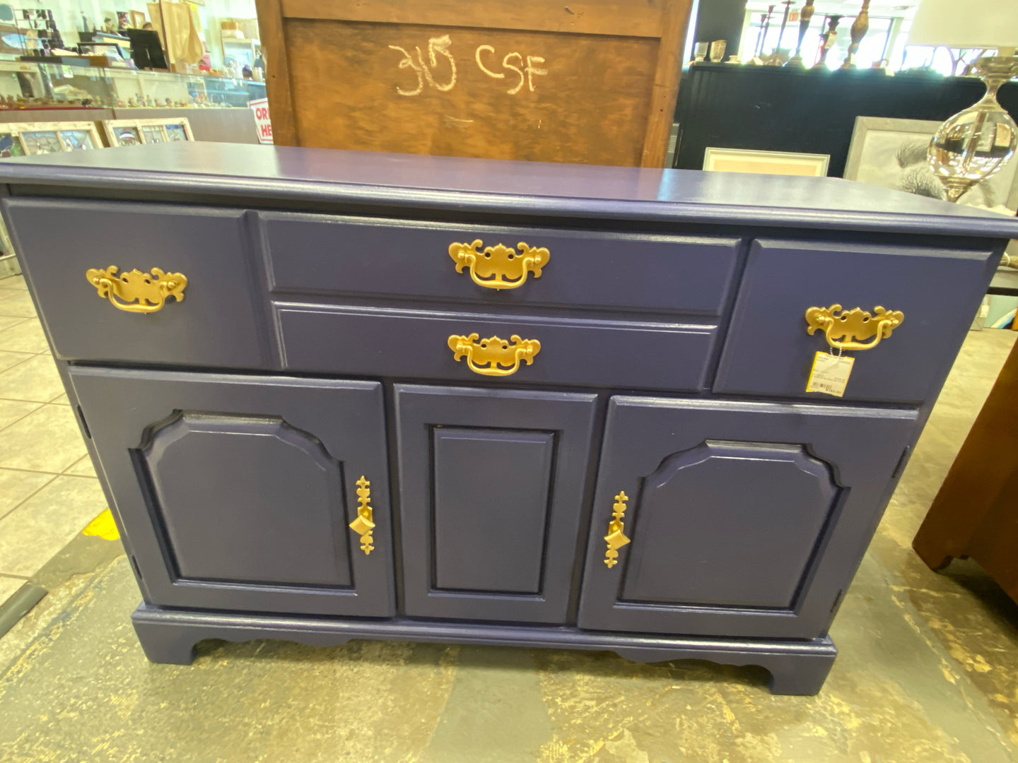 Dresser