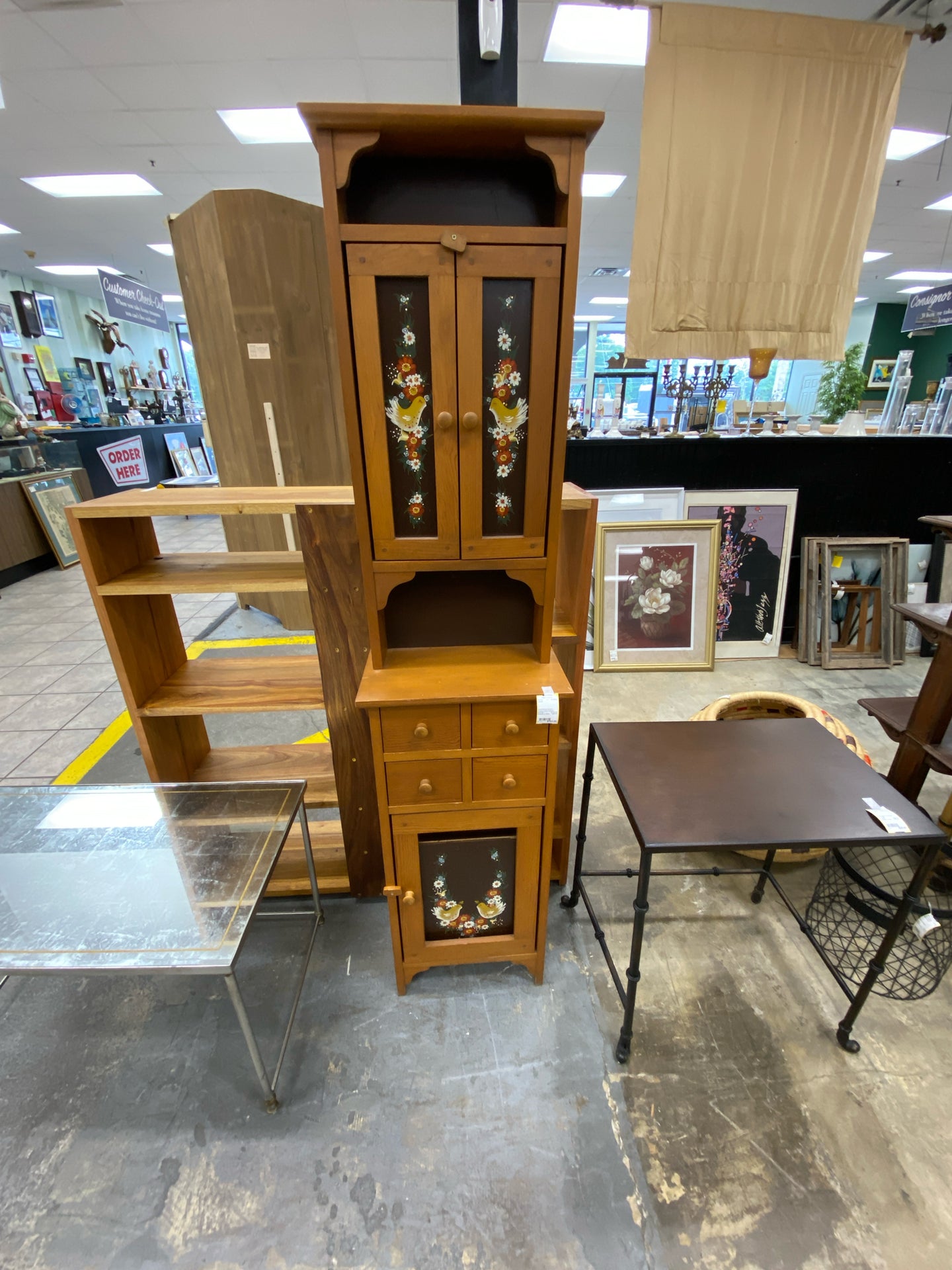 Cabinet
