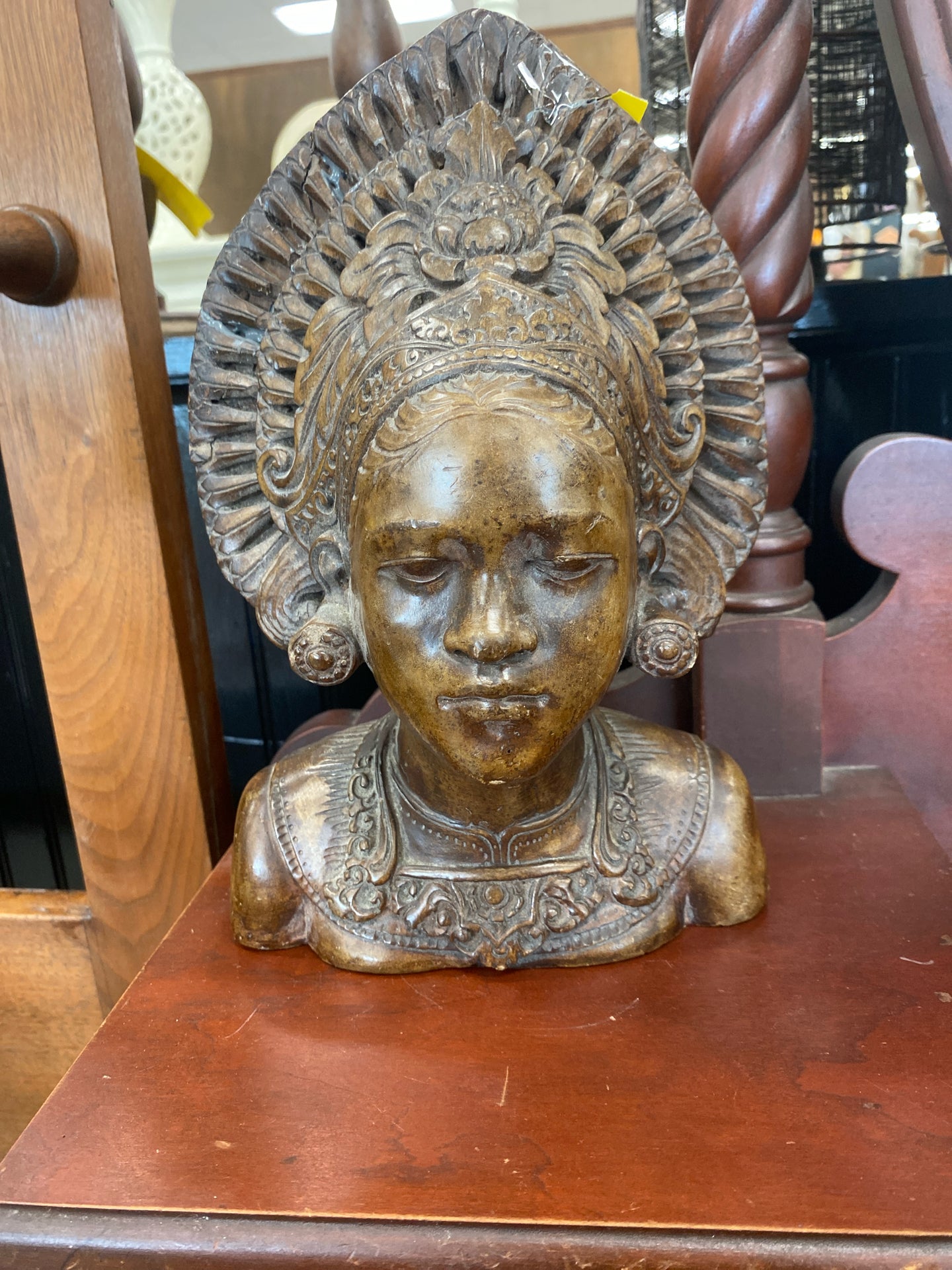 Statue